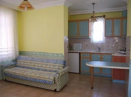 Ikbal Szálloda Side